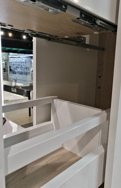 Шкаф - колонна Roca UP L белый глянец ZRU9303013