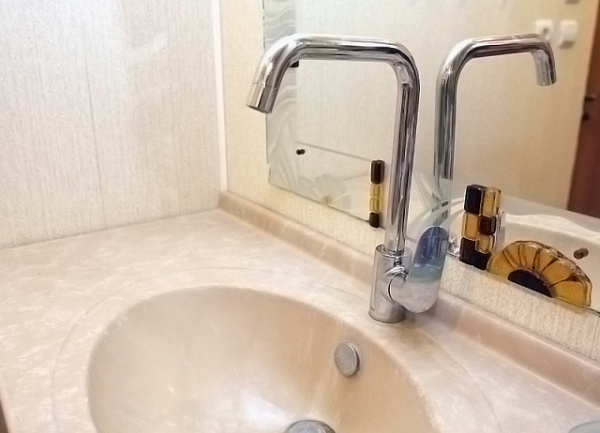 Смеситель для кухни HANSGROHE Focus Е2 31820000