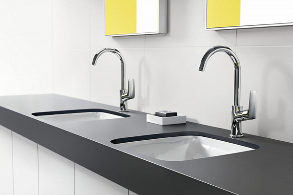 Смеситель для раковины Hansgrohe Logis 210 71130000 поворотный излив