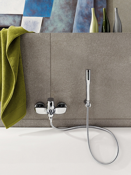 Смеситель для ванны с душем Grohe Eurosmart Cosmopolitan 32832000