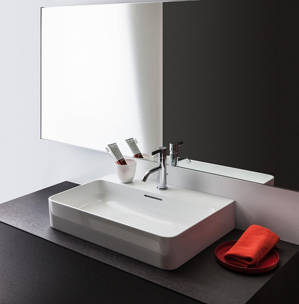 Раковина Laufen Val 8.1028.4.000.104.1 65 см