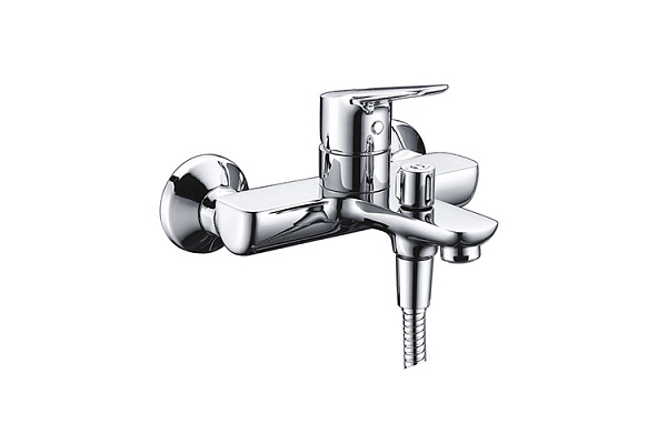 Смеситель для ванны с коротким изливом Wasserkraft Lippe 4501