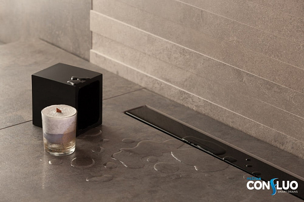 Душевой лоток Pestan Confluo Frameless Line 650 Black Glass