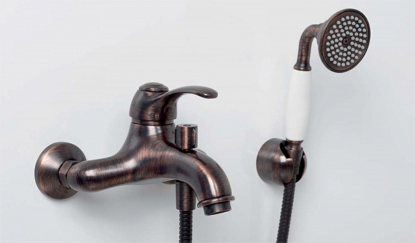 Смеситель для ванны с коротким изливом Wasserkraft Isar 1301