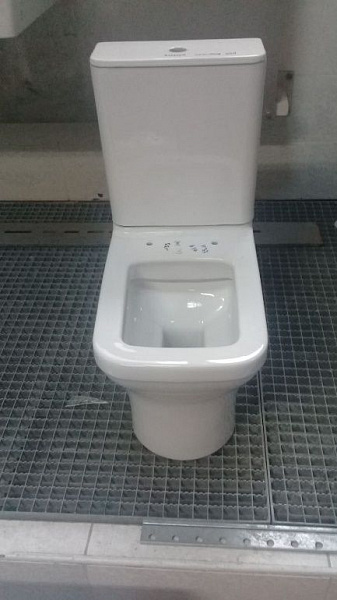 Бачок для унитаза Bocchi Scala 1465-064-0120 белый