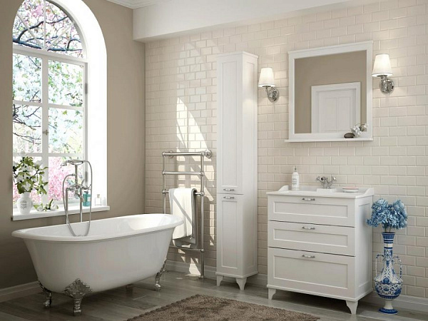 Шкаф-пенал Акватон Леон 31x190 1A187903LBPS0