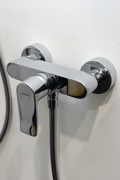 Смеситель для душа Hansgrohe Metris 31680000