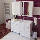 Зеркальный шкаф Омега 60, свет, правый Санта 107004