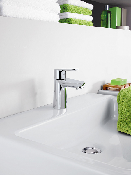 Смеситель для раковины Grohe BauEdge 23330000