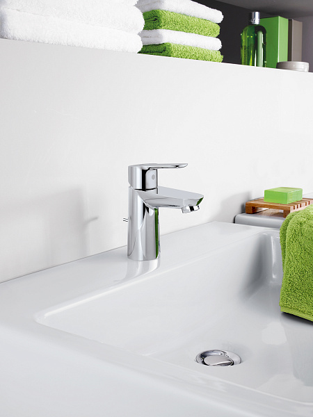 Смеситель для раковины Grohe BauEdge 23328000