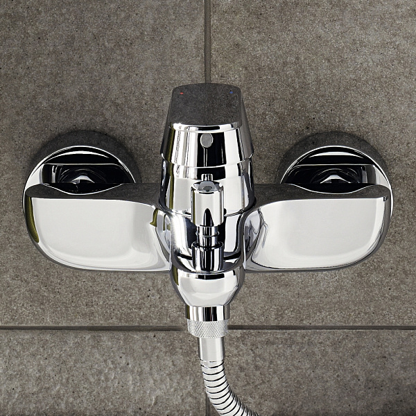 Смеситель для ванны с душем Grohe Eurosmart Cosmopolitan 32831000