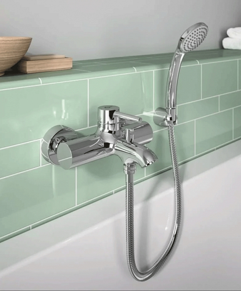 Смеситель Ideal Standard Ceraline BC270AA для ванны с душем