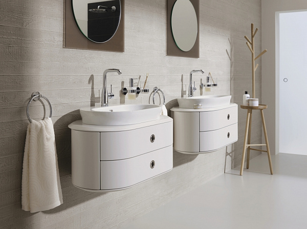 Смеситель для раковины Grohe Essence New 32628001