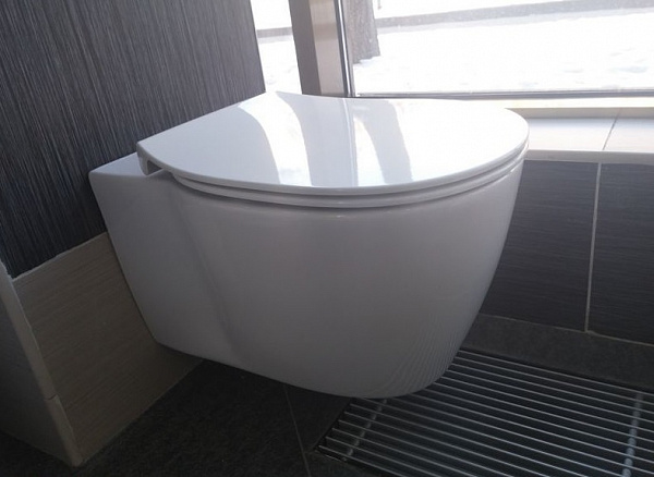 Унитаз подвесной Ideal Standard Connect E772101