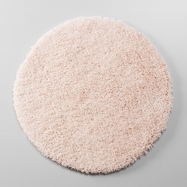 Назначение: Коврик для ванной комнаты. Материал: Антискользящее основание (термопластичная резина), микрофибра. Покрытие: Микрофибра.  
Описание: размер 600 х 600 мм,  высота ворса 30 mm.
 Коврики подлежат машинной стирке при температуре не выше 30 градус