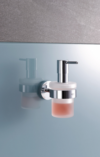 Дозатор для жидкого мыла Grohe Essentials 40448001 Хром