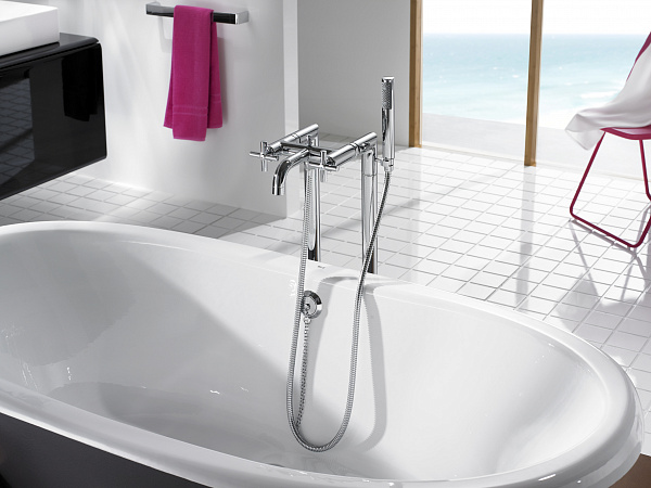Смеситель Roca Loft для ванны-душа напольный 5A2743C00