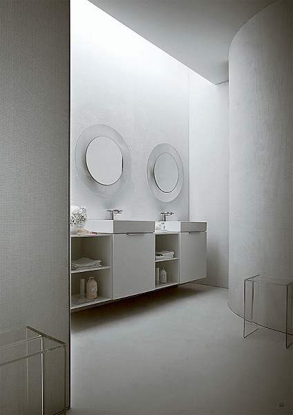 Зеркало Laufen Kartell 3.8633.1.084.000.1 прозрачный пластик