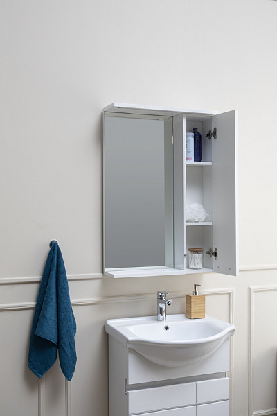 Зеркало-шкаф Aquanet Доминика 60 LED белый 00171918