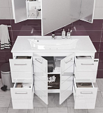 Зеркальный шкаф Стандарт 120, со светом Санта 113020