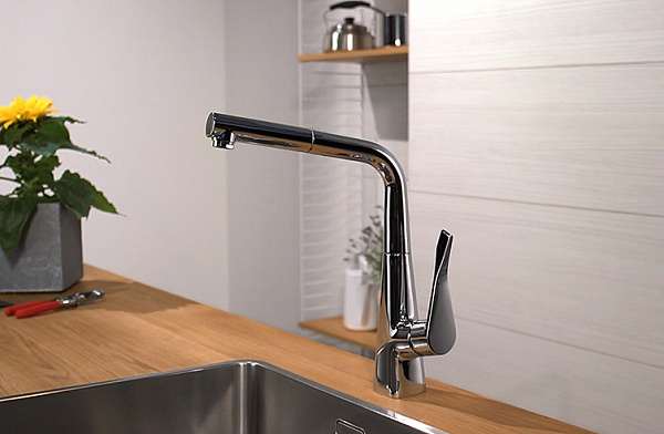 Смеситель для кухонной мойки Hansgrohe Metris 14821000