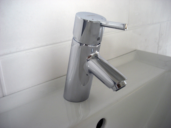 Смеситель для раковины Hansgrohe Talis S 32020000