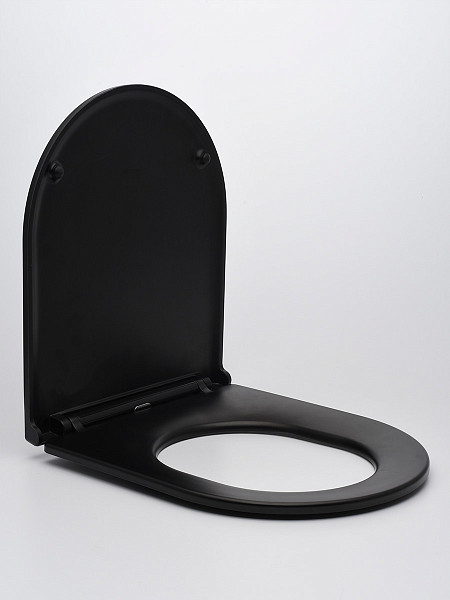 AQM1206 Сиденье тонкое AQUAme быстросъемное с микролифтом, цвет черный матовый